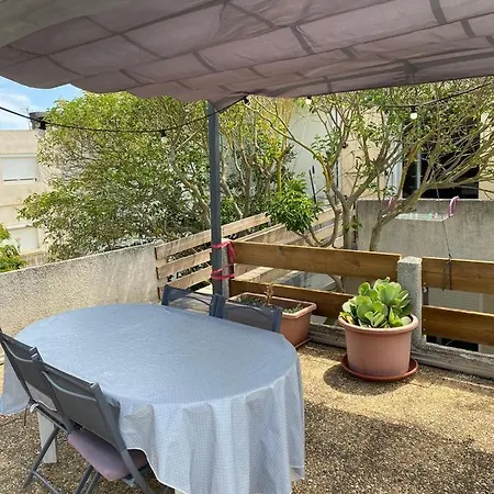 Appt avec parking, clim, wifi à 50 m de la plage Palavas-les-Flots Extérieur photo